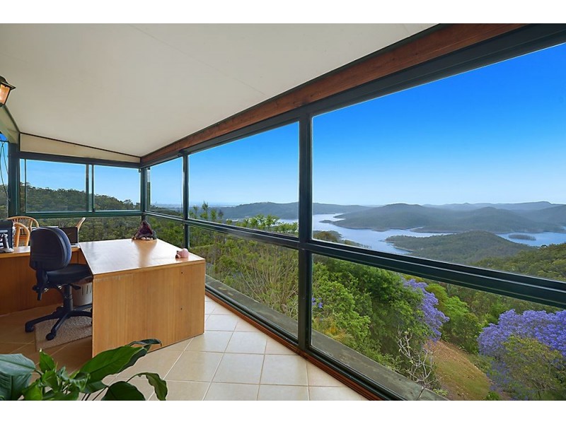 26 Loop Road, Lower Beechmont QLD 4211