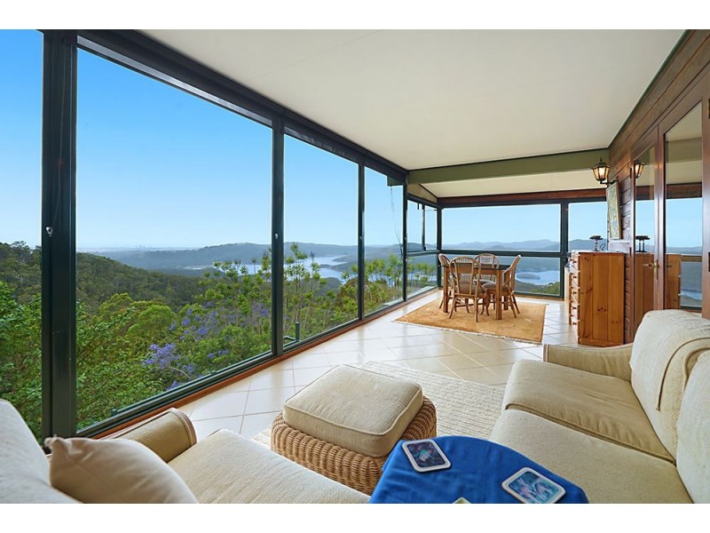 26 Loop Road, Lower Beechmont QLD 4211