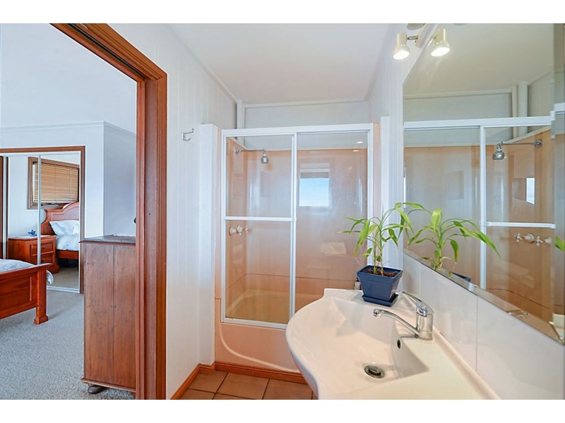 26 Loop Road, Lower Beechmont QLD 4211