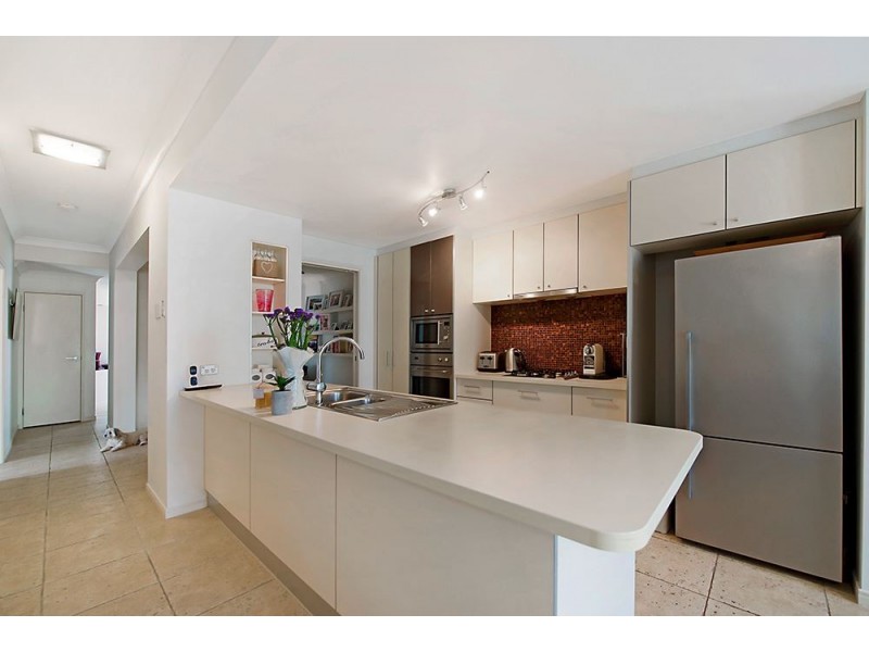 3045 Everglade Avenue, Carrara QLD 4211