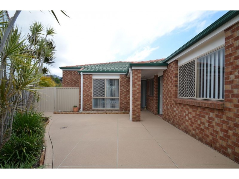 1/3 Swinburne Street, Varsity Lakes QLD 4227