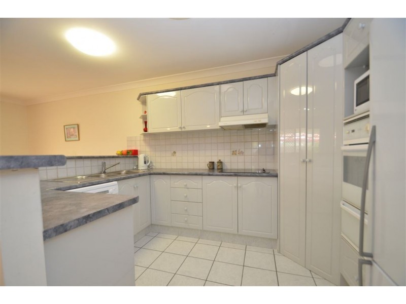 1/3 Swinburne Street, Varsity Lakes QLD 4227