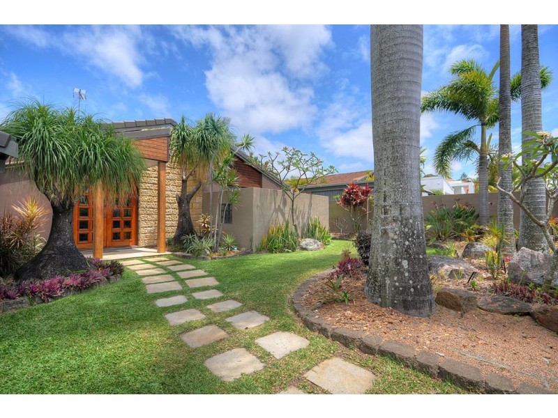 8 Wardoo Street, Ashmore QLD 4214