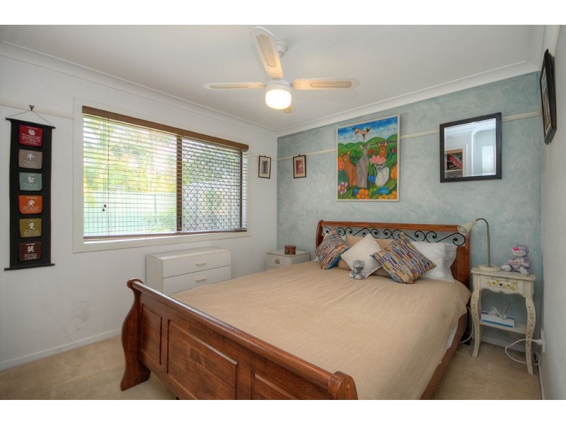 8 Wardoo Street, Ashmore QLD 4214