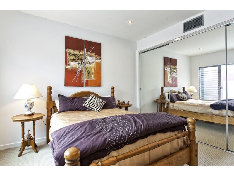 7528 Springfield Drive, Hope Island QLD 4212