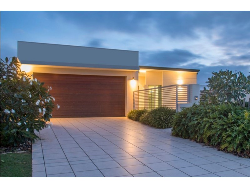 2002 The Circle, Sanctuary Cove QLD 4212