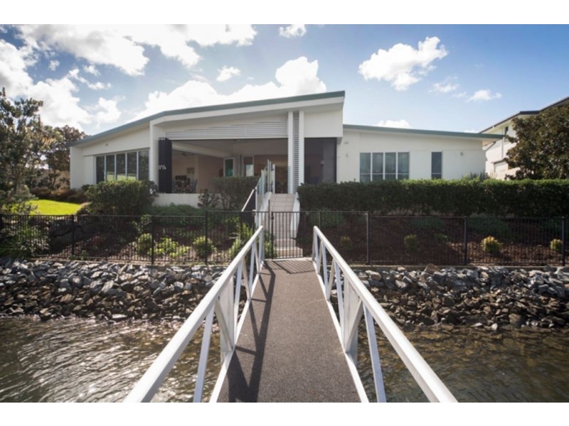 2002 The Circle, Sanctuary Cove QLD 4212