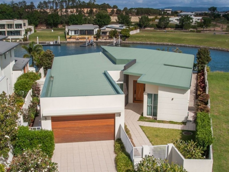 2002 The Circle, Sanctuary Cove QLD 4212