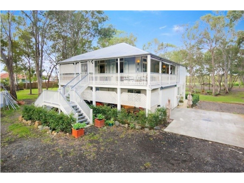 86-92 Crescent Avenue, Hope Island QLD 4212
