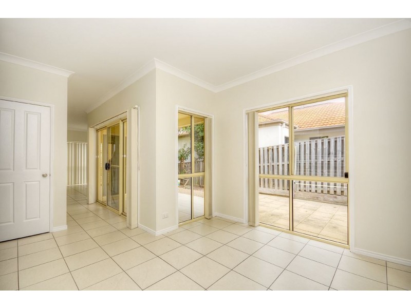 1/35 Bayswater Ave, Varsity Lakes QLD 4227