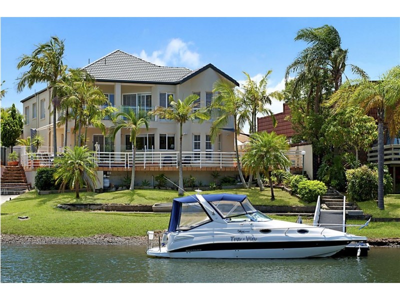 5 Craig Avenue, Carrara QLD 4211