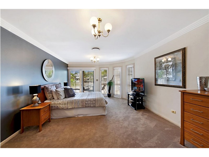 5 Craig Avenue, Carrara QLD 4211