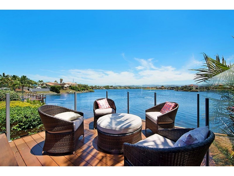 112 Port Jackson Boulevard, Clear Island Waters QLD 4226