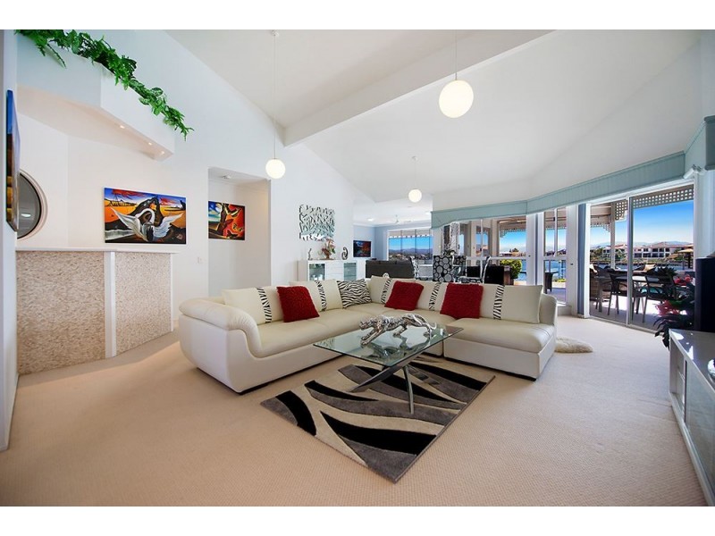 112 Port Jackson Boulevard, Clear Island Waters QLD 4226