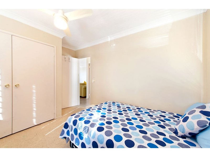 11 Stanhill Drive, Chevron Island QLD 4217