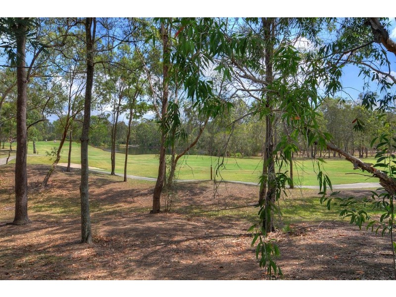 16 Waterwood Court, Arundel QLD 4214