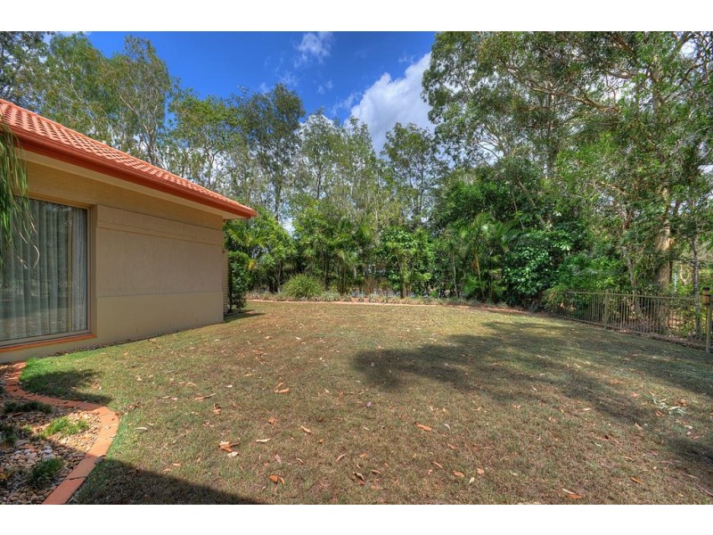 16 Waterwood Court, Arundel QLD 4214