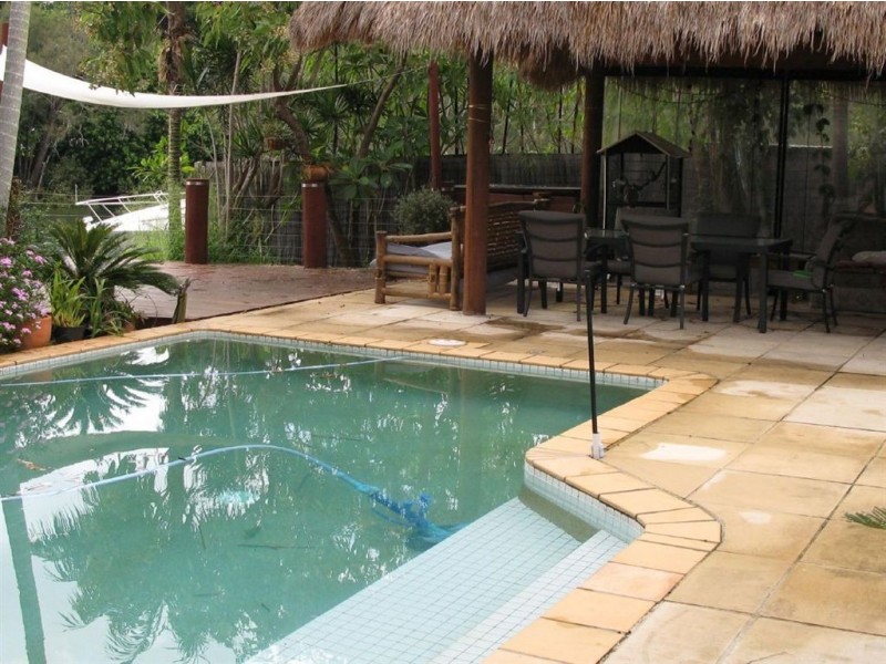 30 Karina Cres, Broadbeach Waters QLD 4218