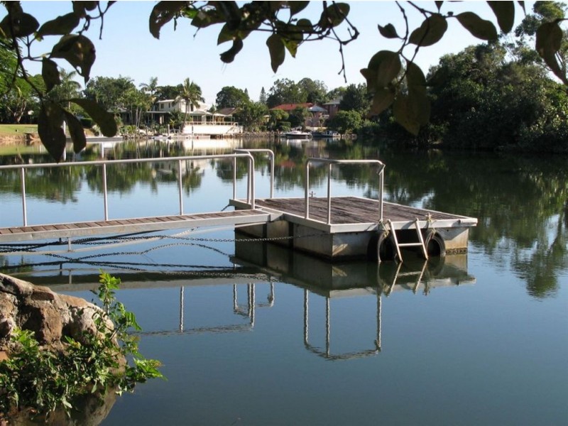 30 Karina Cres, Broadbeach Waters QLD 4218