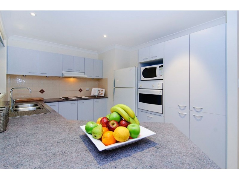 4 Woodswallow St, Jacobs Well QLD 4208