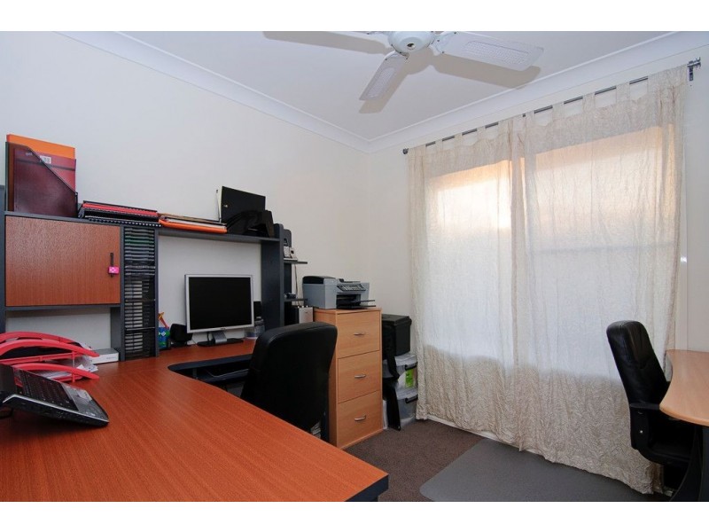 4 Woodswallow St, Jacobs Well QLD 4208