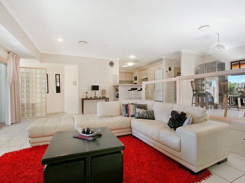 15 Tullamarine Drive, Robina QLD 4226