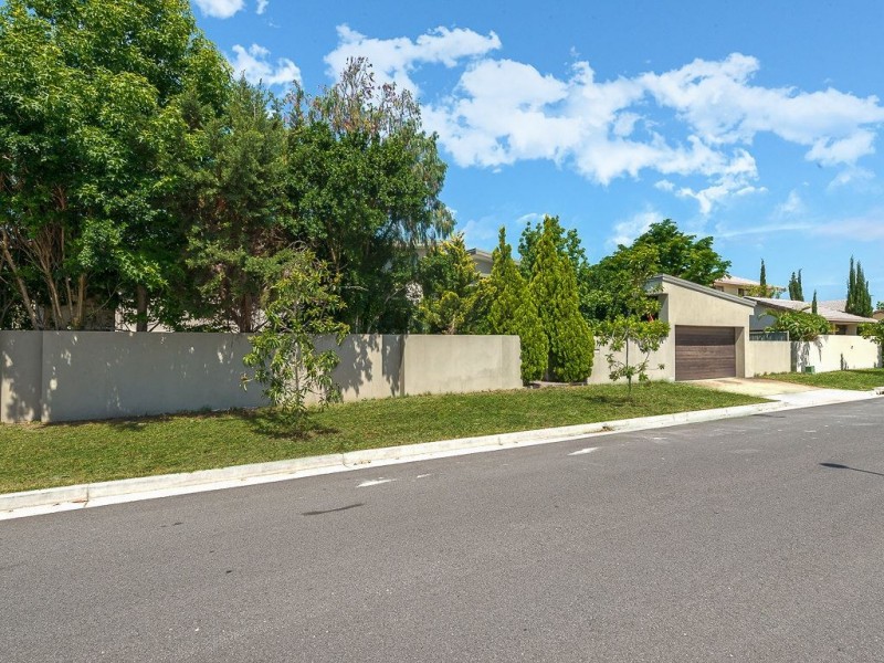 31 Avanti Street, Mermaid Waters QLD 4218