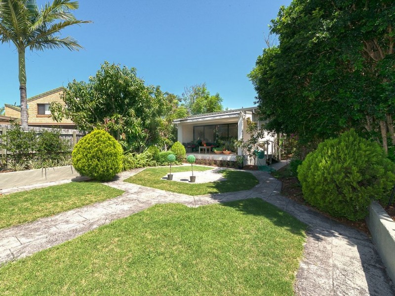 31 Avanti Street, Mermaid Waters QLD 4218