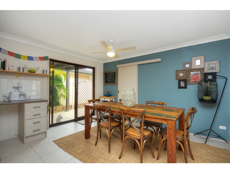 20 Bushtree Court, Burleigh Waters QLD 4220