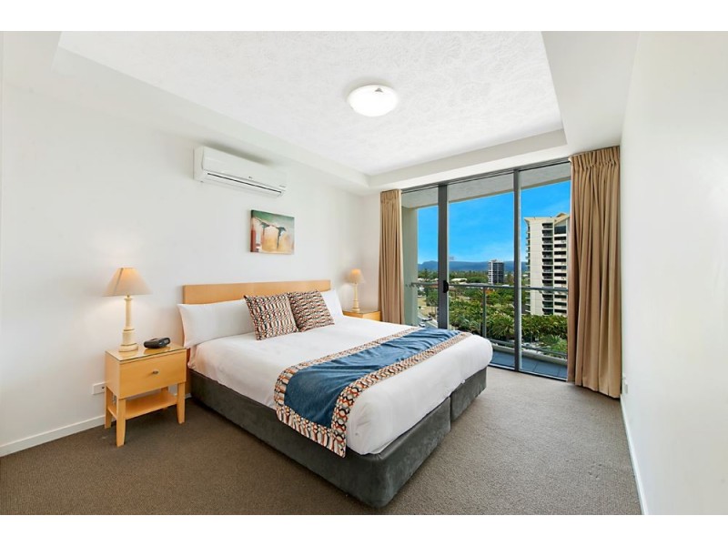 18 Fern Street, Surfers Paradise QLD 4217