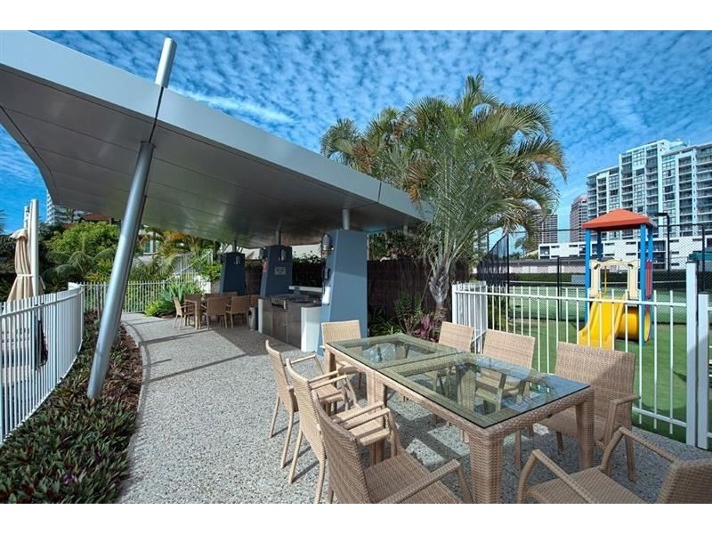 18 Fern Street, Surfers Paradise QLD 4217