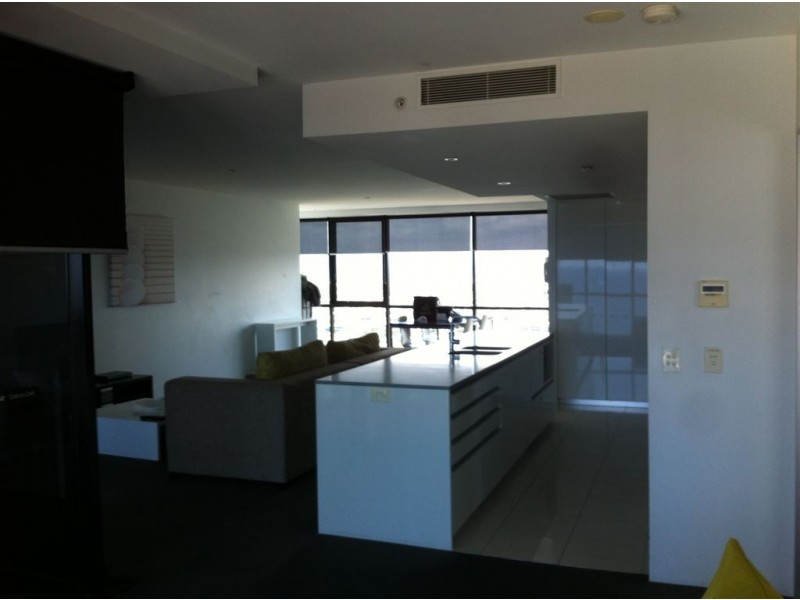 9 ‘Circle on Cavill’ Ferny Avenue, Surfers Paradise QLD 4217