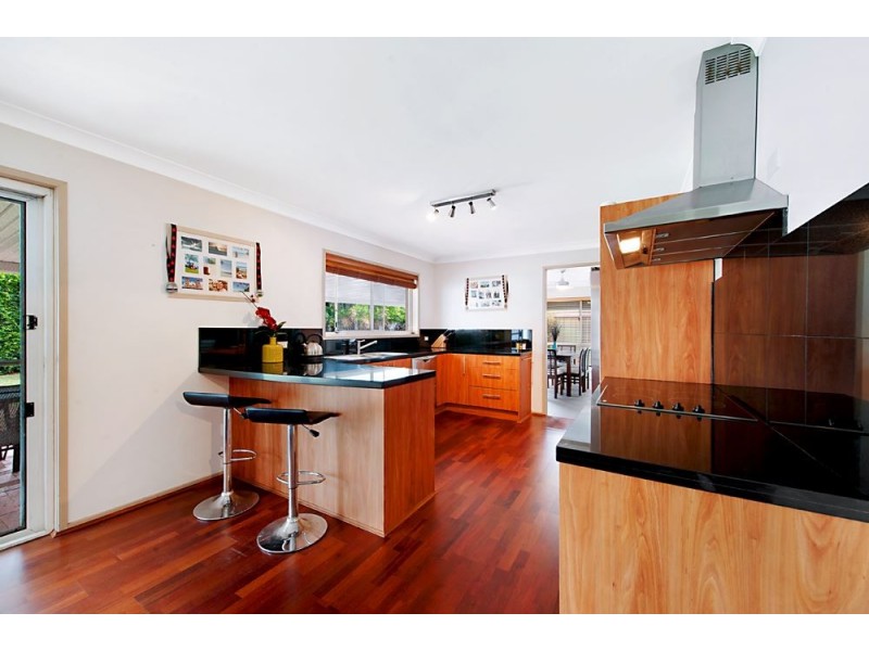 220 Bayview Street, Runaway Bay QLD 4216