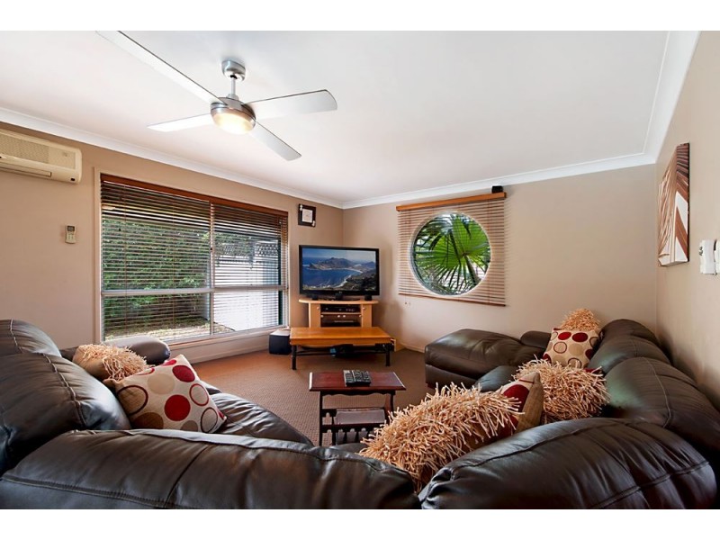 220 Bayview Street, Runaway Bay QLD 4216