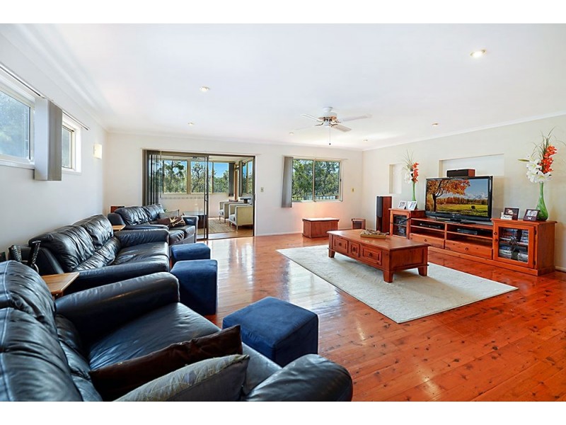 72 Jacaranda Avenue, Hollywell QLD 4216