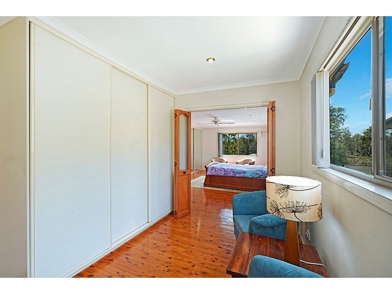 72 Jacaranda Avenue, Hollywell QLD 4216