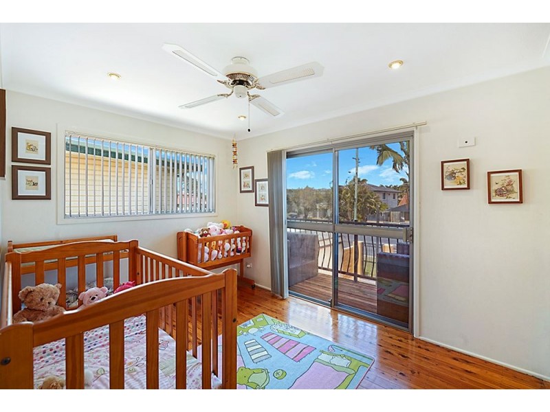 72 Jacaranda Avenue, Hollywell QLD 4216