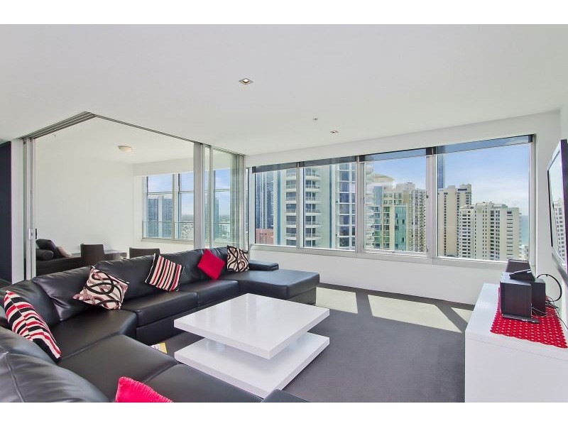 9 Hamilton Ave, Surfers Paradise QLD 4217