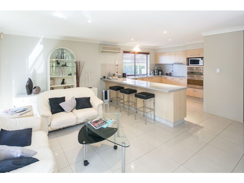 275 Napper Road, Arundel QLD 4214