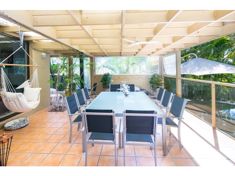 275 Napper Road, Arundel QLD 4214