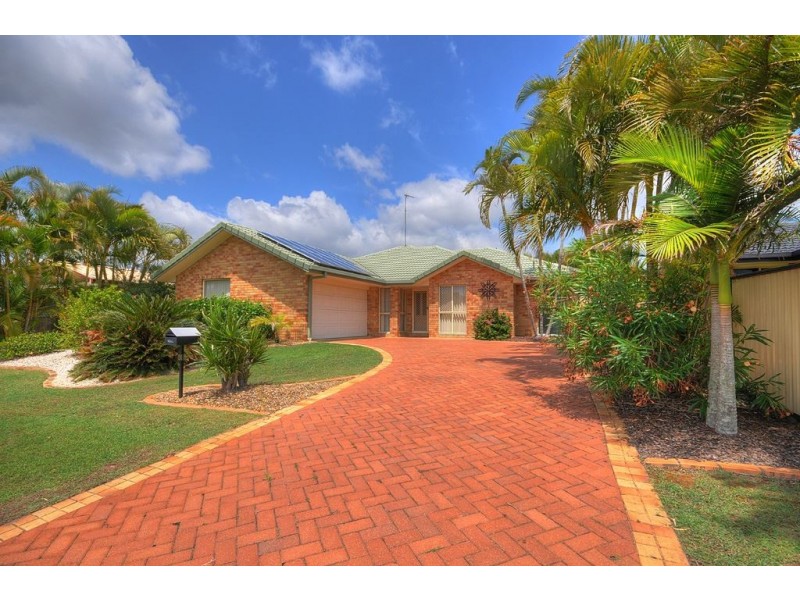 81 Coronet Crescent, Burleigh Waters QLD 4220