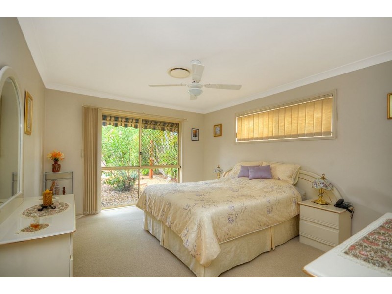 81 Coronet Crescent, Burleigh Waters QLD 4220