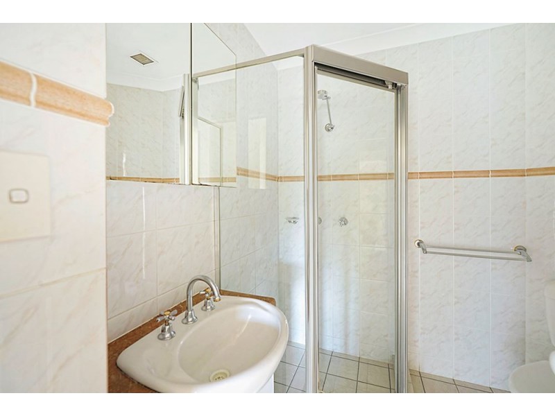 7/89 Bayview Street, Runaway Bay QLD 4216