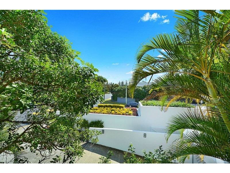 132-138 Ferny Avenue, Surfers Paradise QLD 4217