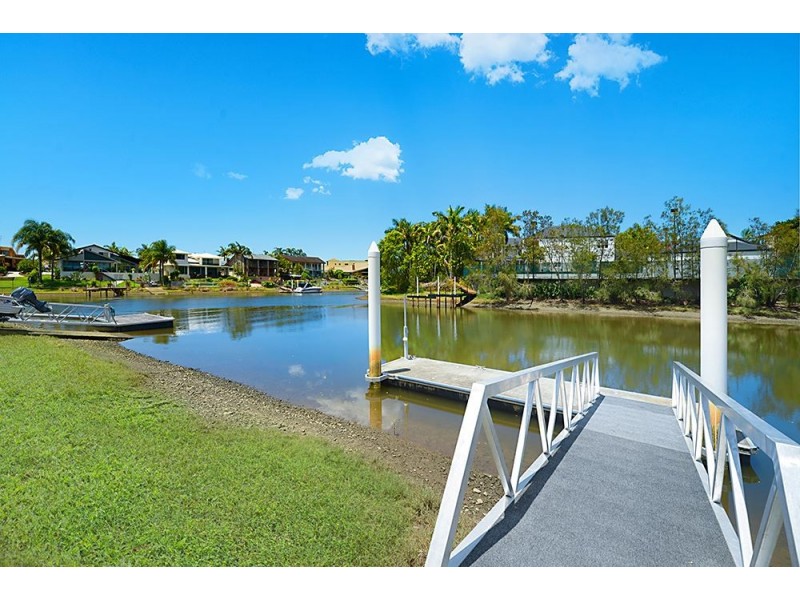 27 Gregory Drive, Carrara QLD 4211