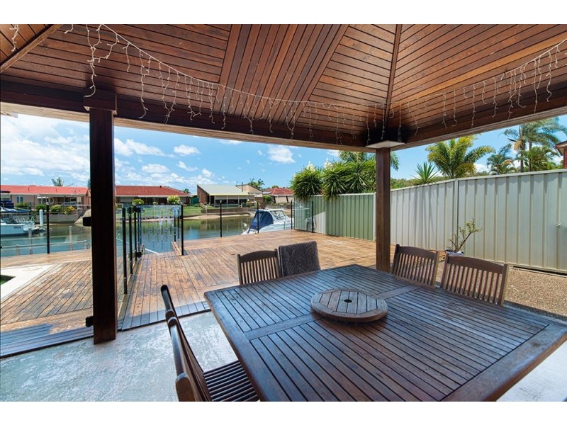 22 Magellan Avenue, Hollywell QLD 4216