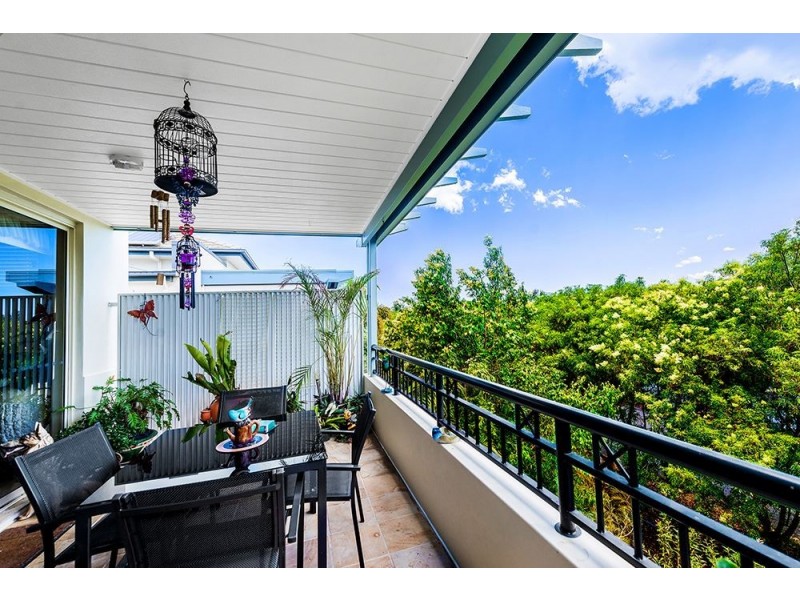 1057/1 The Cove, Carrara QLD 4211