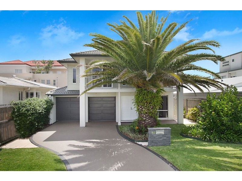66 Seagull Avenue, Mermaid Beach QLD 4218