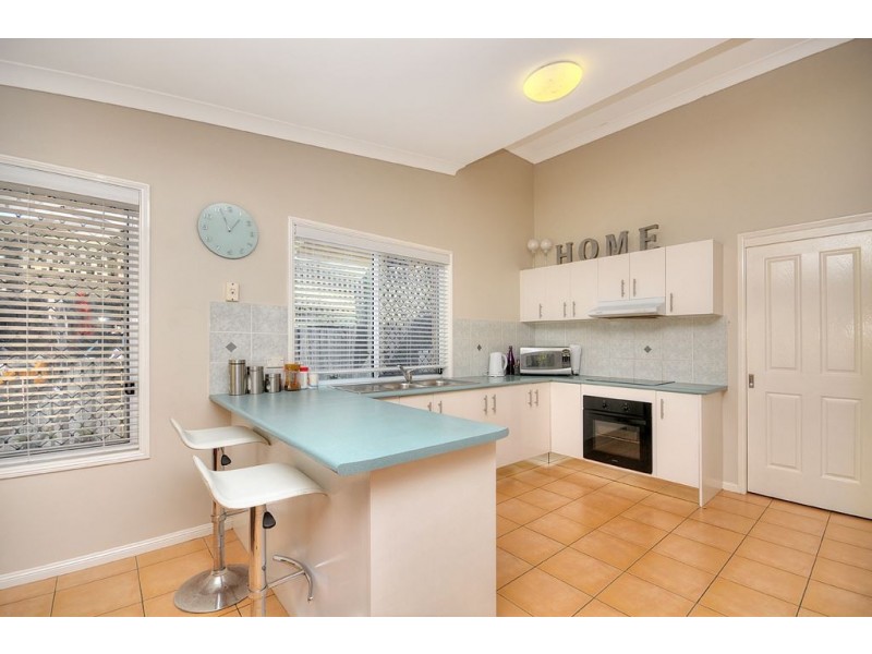 28 Wonga Street, Burleigh Heads QLD 4220