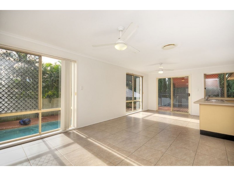 14 Karina Crescent, Broadbeach Waters QLD 4218